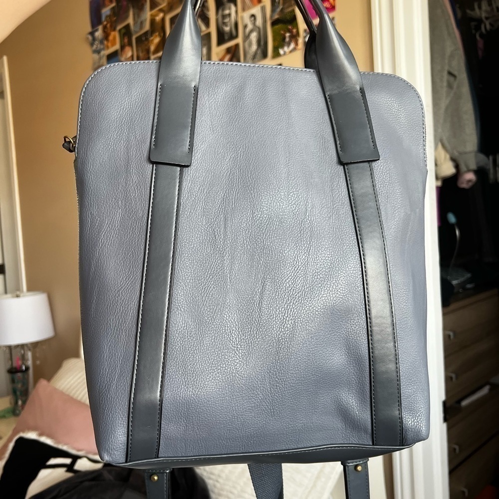 Nwot SATCHEL - Picture 2 of 5